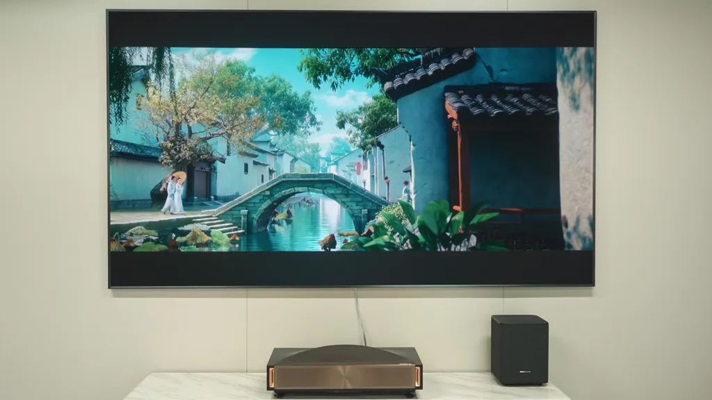 光谱选择幕布黑科技！海信激光电视探索X1 Ultra 100英寸测评